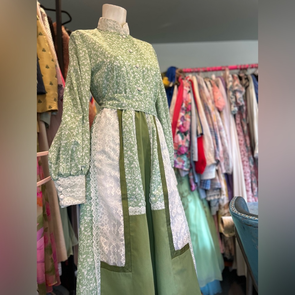 70 Green Gunne-esk Set
